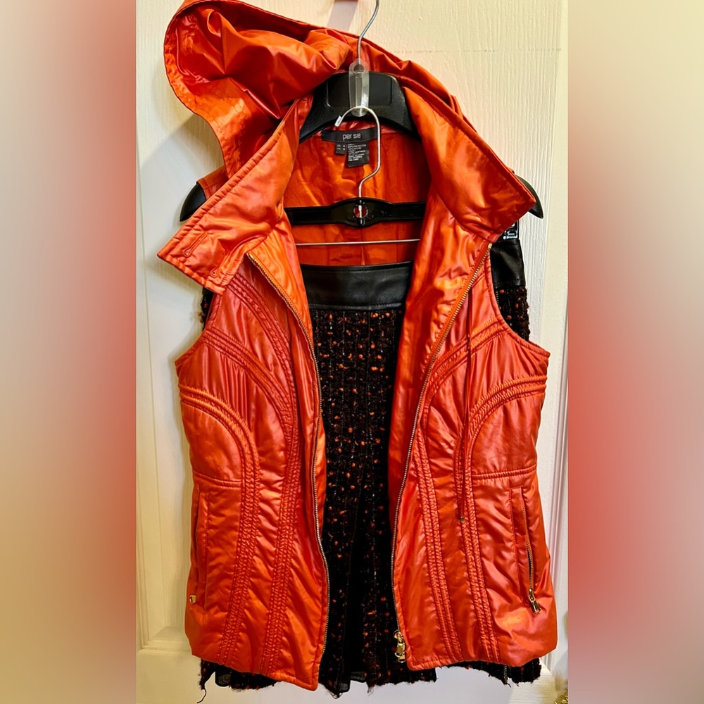 Per Se size 6 hooded vest. Listing for vest only. Skirt listed separately.